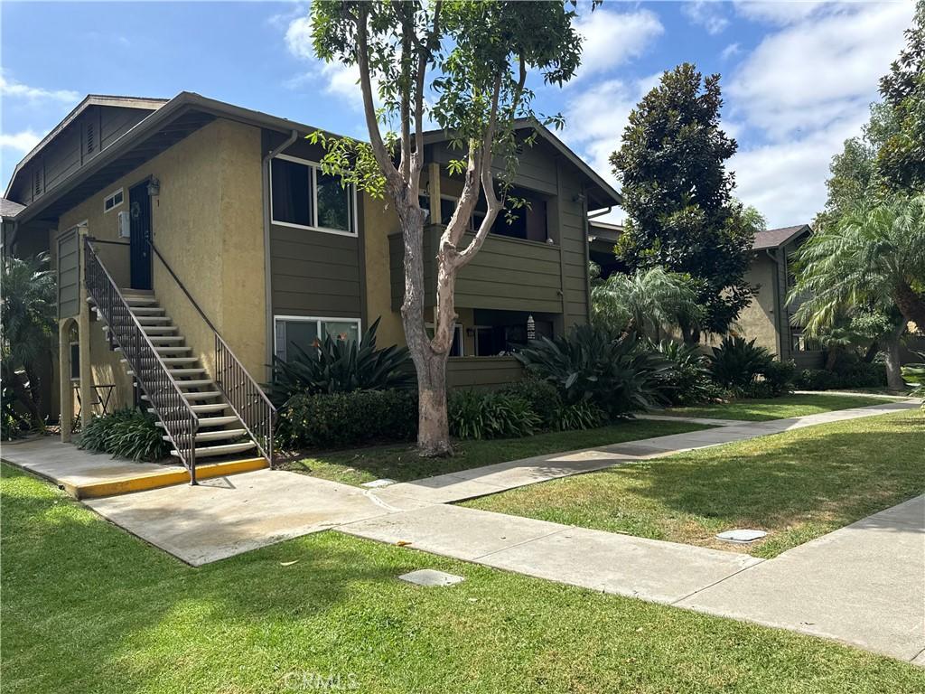 MLS #OC26204767 image #0