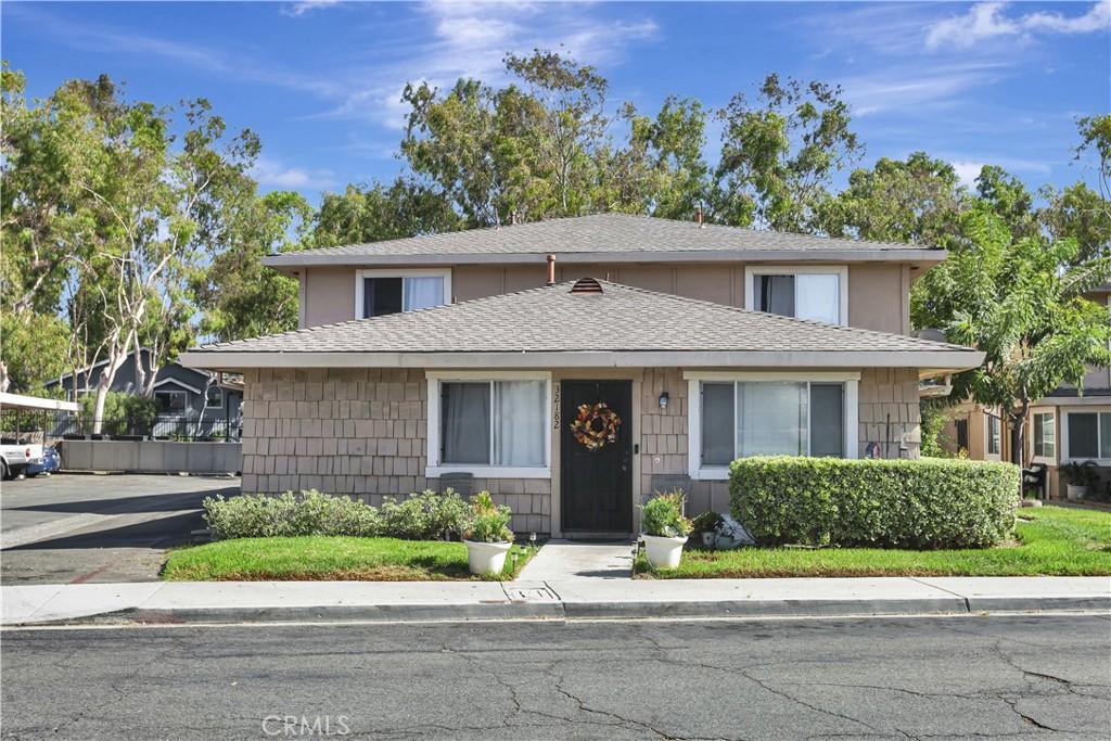 MLS #OC26204887 image #0