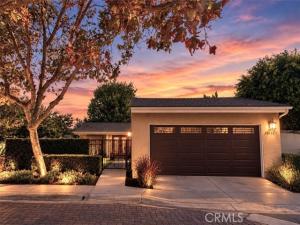 MLS #OC26205374 image #0