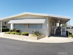 MLS #OC26205375 image #0