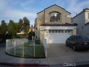 MLS #OC26205385 image #0