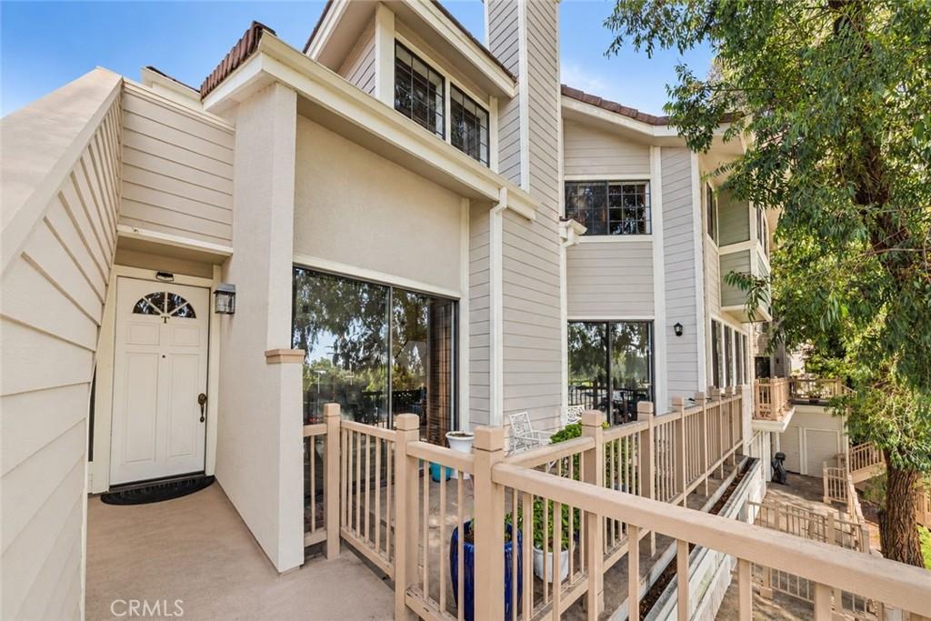 MLS #OC26205470 image #0