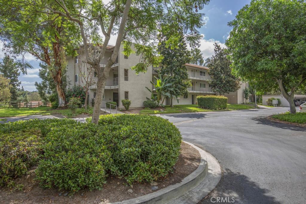 MLS #OC26205551 image #0