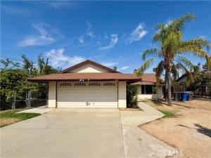 MLS #OC26205787 image #0