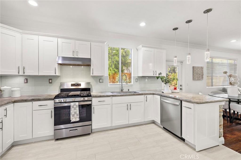 MLS #OC26205792 image #0