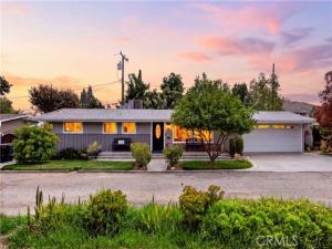 MLS #OC26205881 image #0