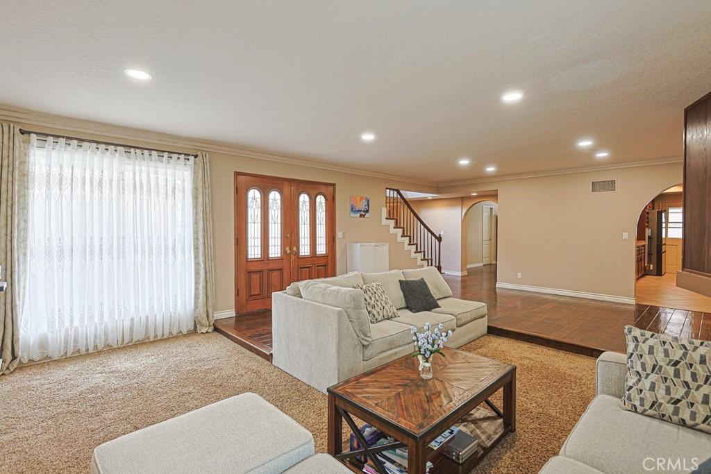 MLS #OC26205888 image #0
