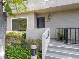 MLS #OC26206019 image #0