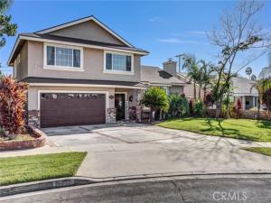 MLS #OC26206035 image #0