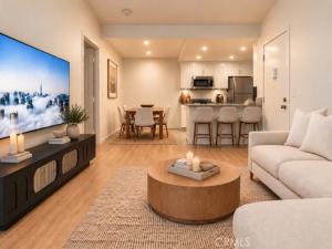 MLS #OC26206068 image #0