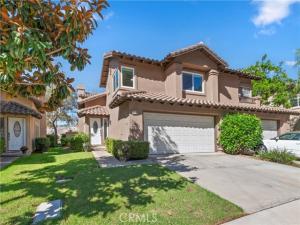 MLS #OC26206193 image #0
