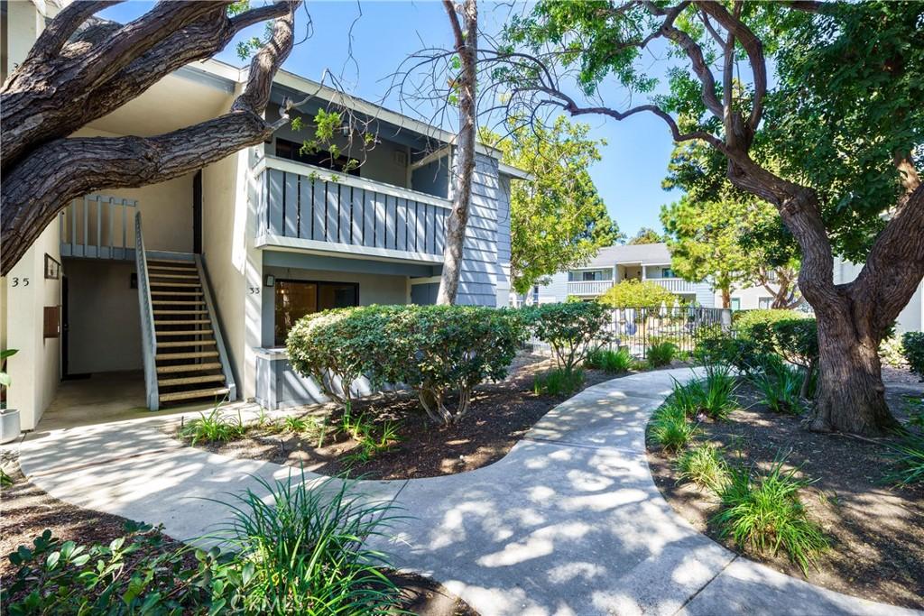 MLS #OC26206604 image #0