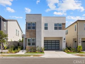 MLS #OC26206781 image #0