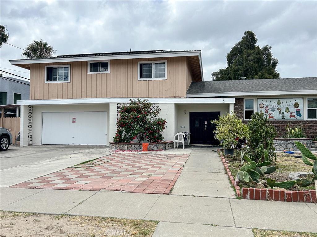 MLS #OC26207063 image #0