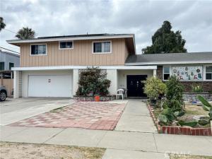 MLS #OC26207063 image #0