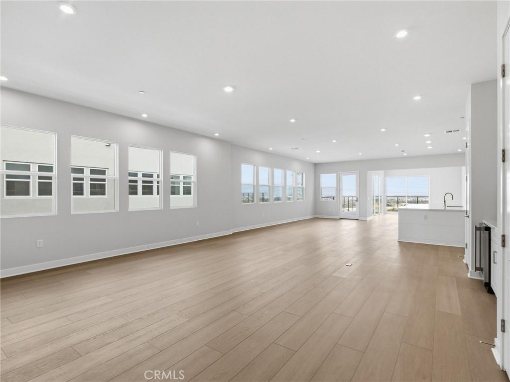MLS #OC26207258 image #0