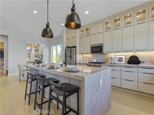 MLS #OC26207299 image #0