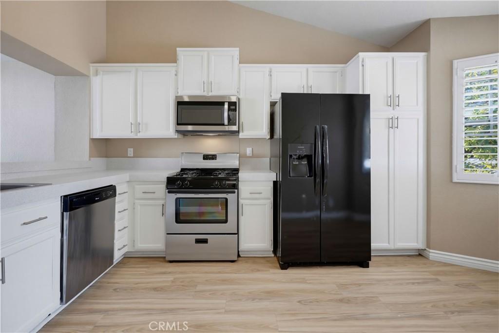 MLS #OC26207362 image #0