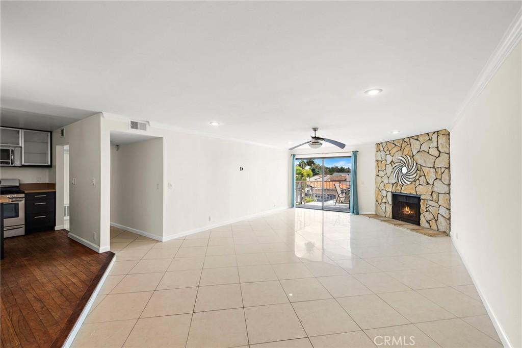 MLS #OC26207447 image #0