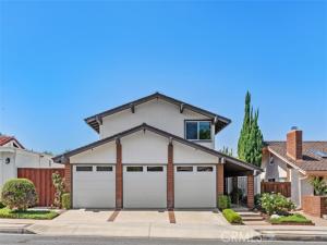 MLS #OC26207805 image #0
