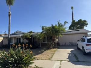 MLS #OC26207978 image #0
