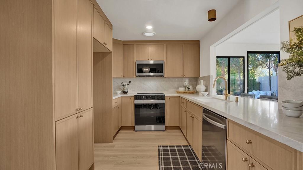 MLS #OC26208287 image #0