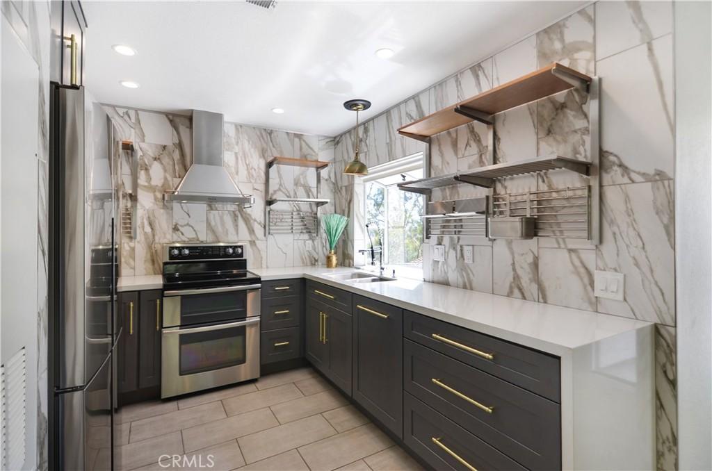 MLS #OC26208291 image #0