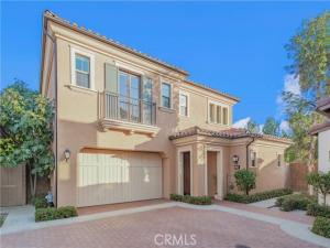 MLS #OC26208562 image #0