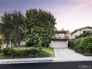 MLS #OC26209129 image #0