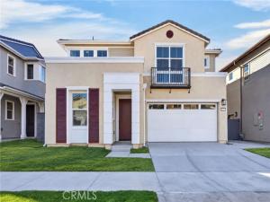 MLS #OC26209349 image #0