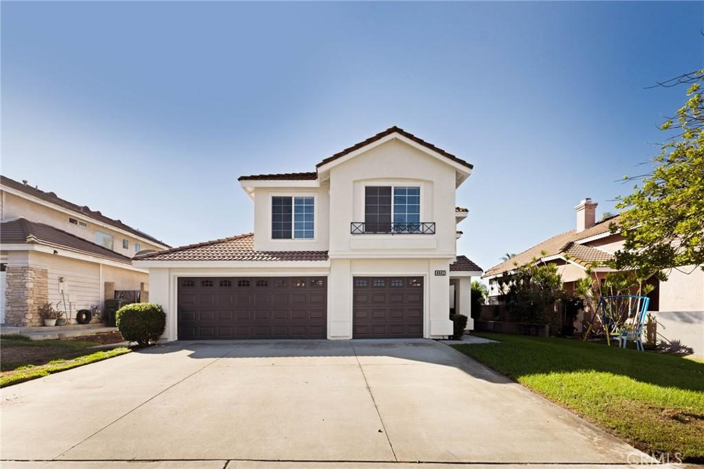 MLS #OC26209396 image #0