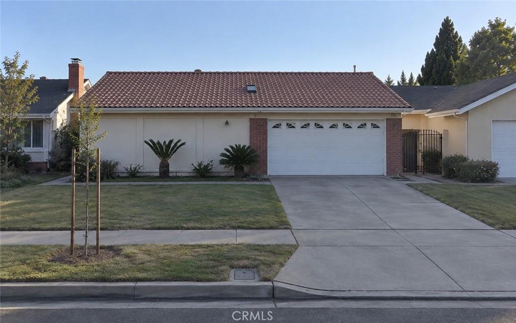 MLS #OC26209442 image #0