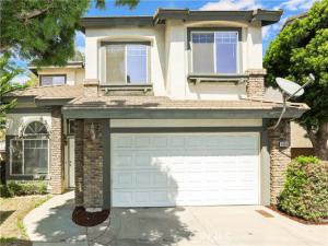 MLS #OC26209655 image #0
