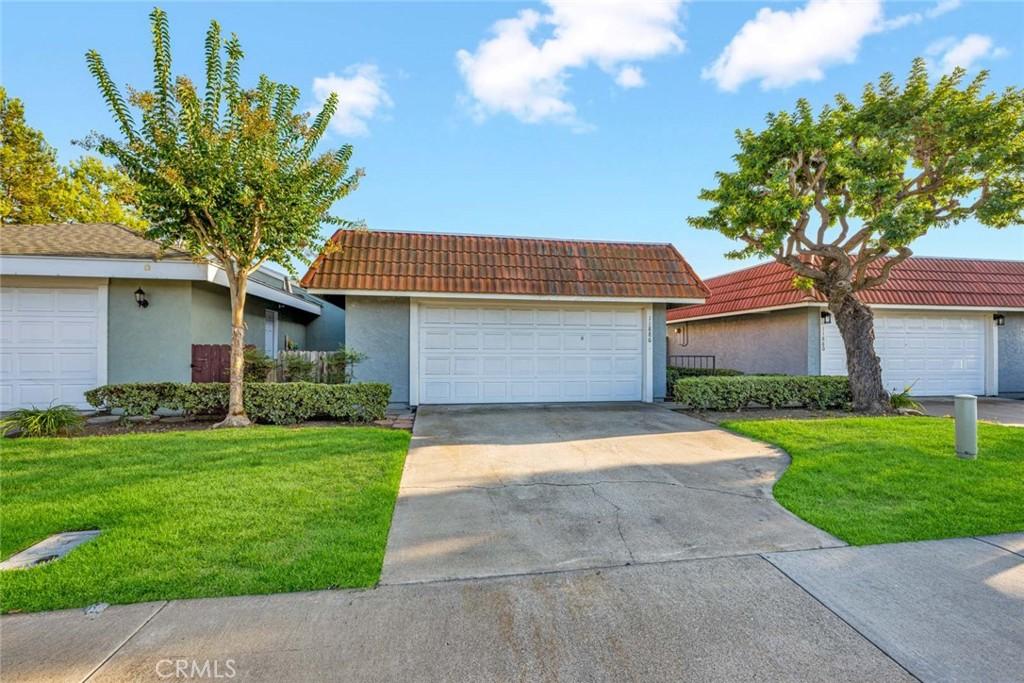 MLS #OC26209715 image #0