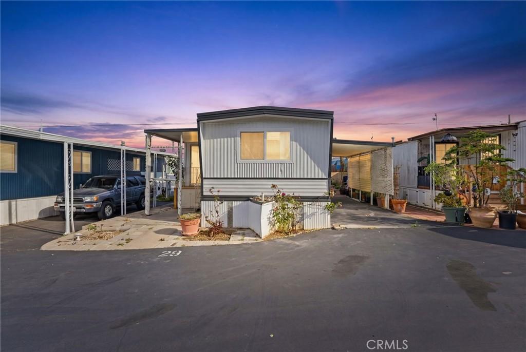 MLS #OC26209745 image #0