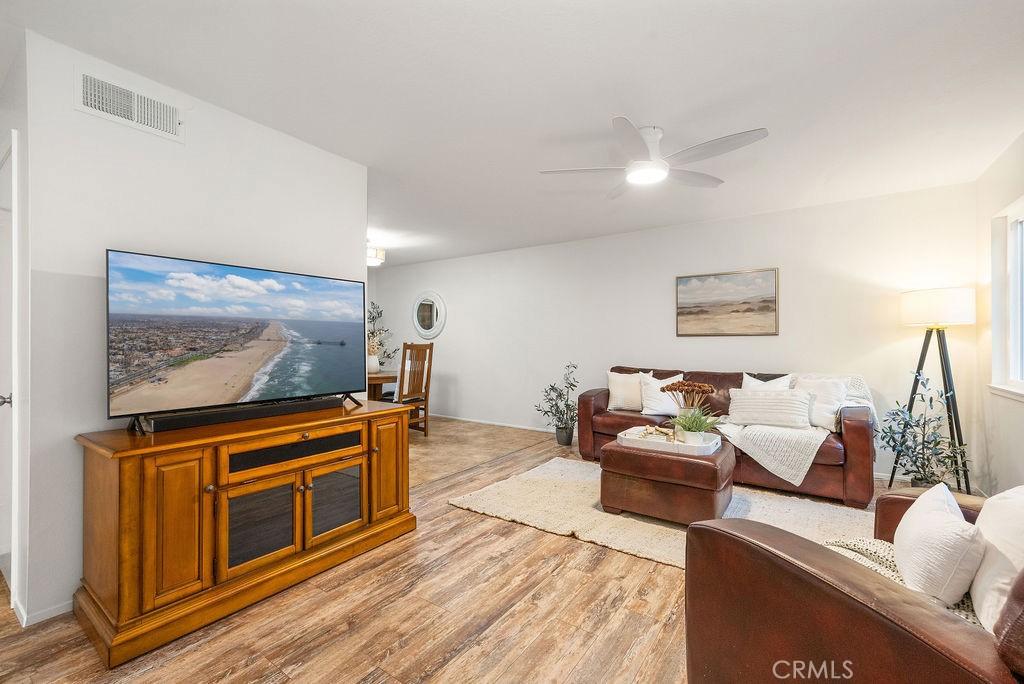 MLS #OC26209867 image #0