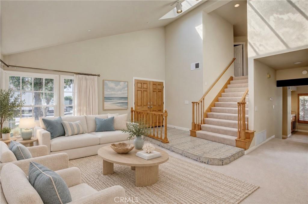 MLS #OC26183892 image #0
