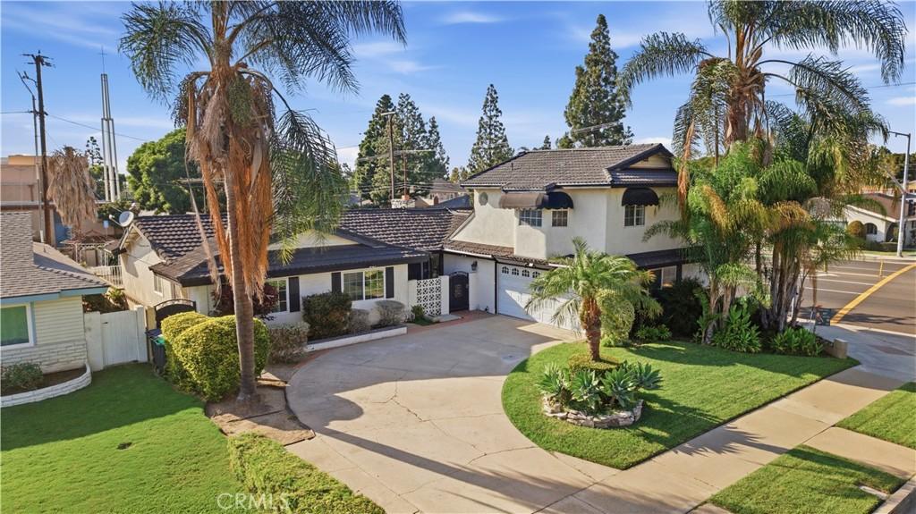 MLS #OC26210228 image #0