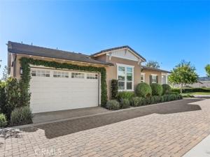 MLS #OC26210428 image #0