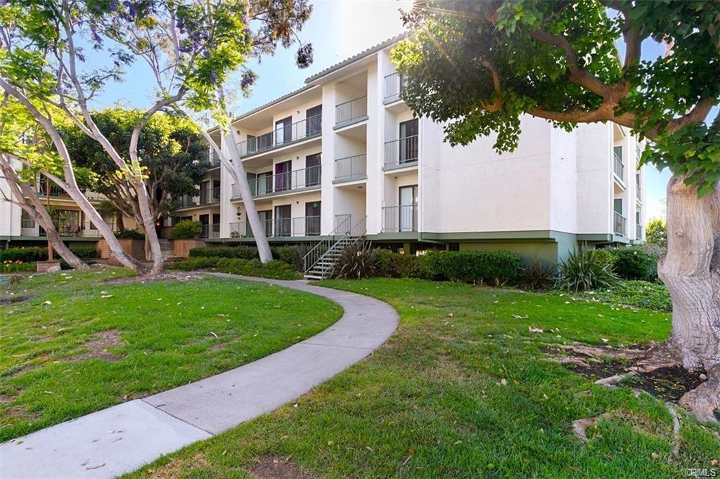 MLS #OC26210701 image #0