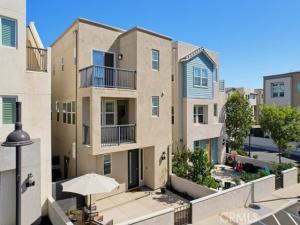 MLS #OC26210794 image #0