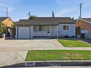MLS #OC26210835 image #0