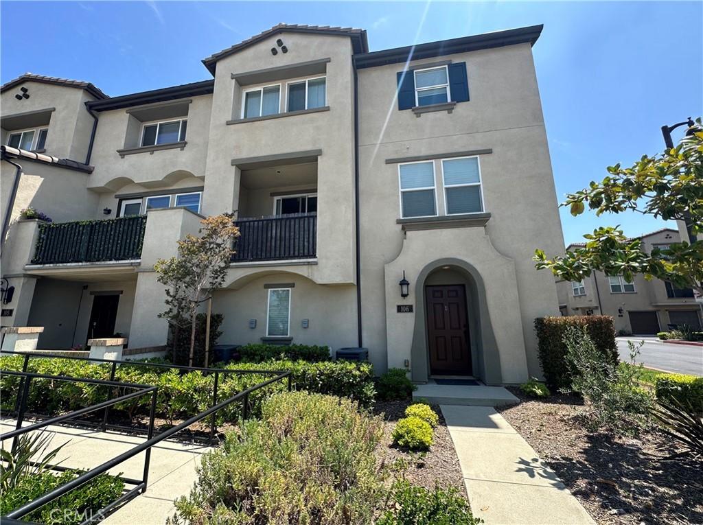 MLS #OC26210918 image #0