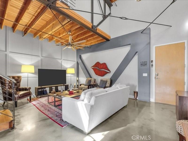 MLS #OC26211246 image #0