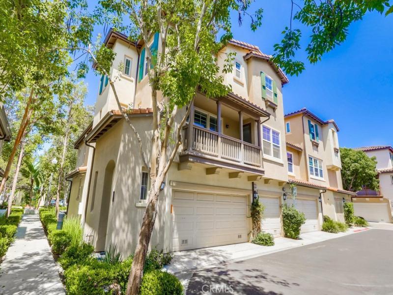 MLS #OC26211346 image #0