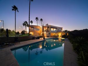 MLS #OC26211522 image #0