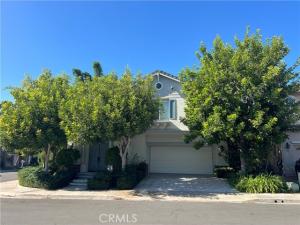 MLS #OC26211576 image #0