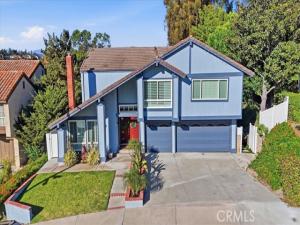 MLS #OC26211590 image #0