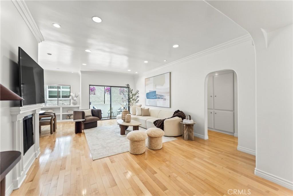 MLS #OC26095486 image #0