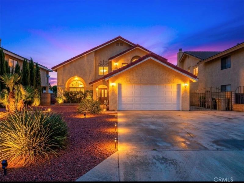 MLS #OC26211889 image #0